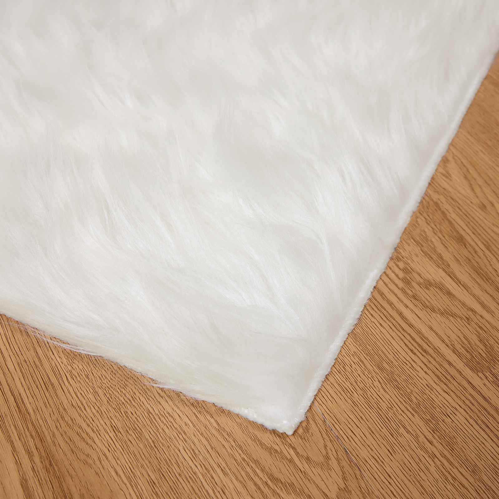 Tappeto in finta TAFALLA Bianco 160 x 160 cm Poliestere