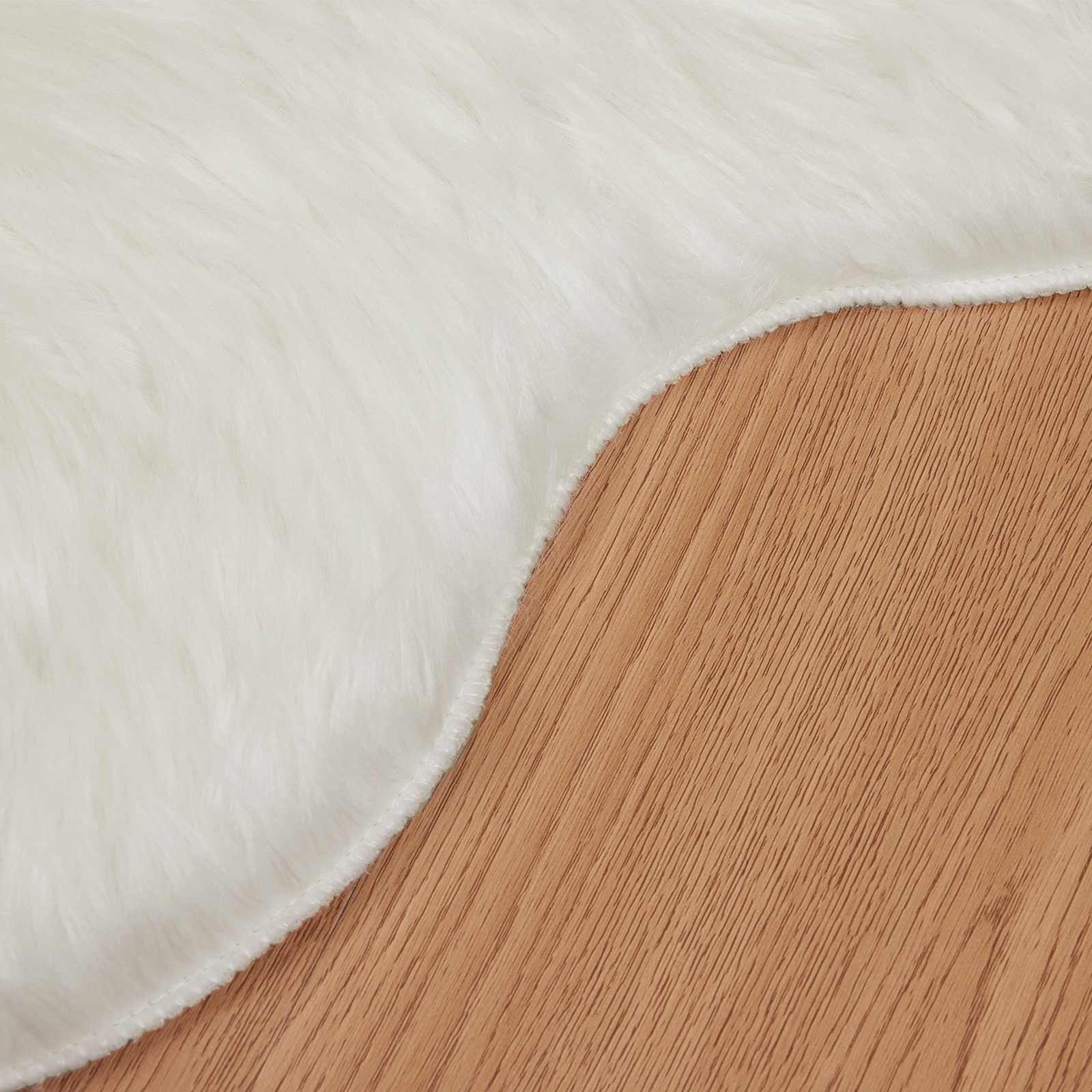 Tappeto in finta TAFALLA Bianco 50 x 80 cm Poliestere