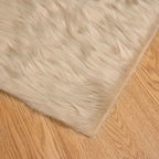 Tappeto in finta TAFALLA Beige 240 x 240 cm Poliestere