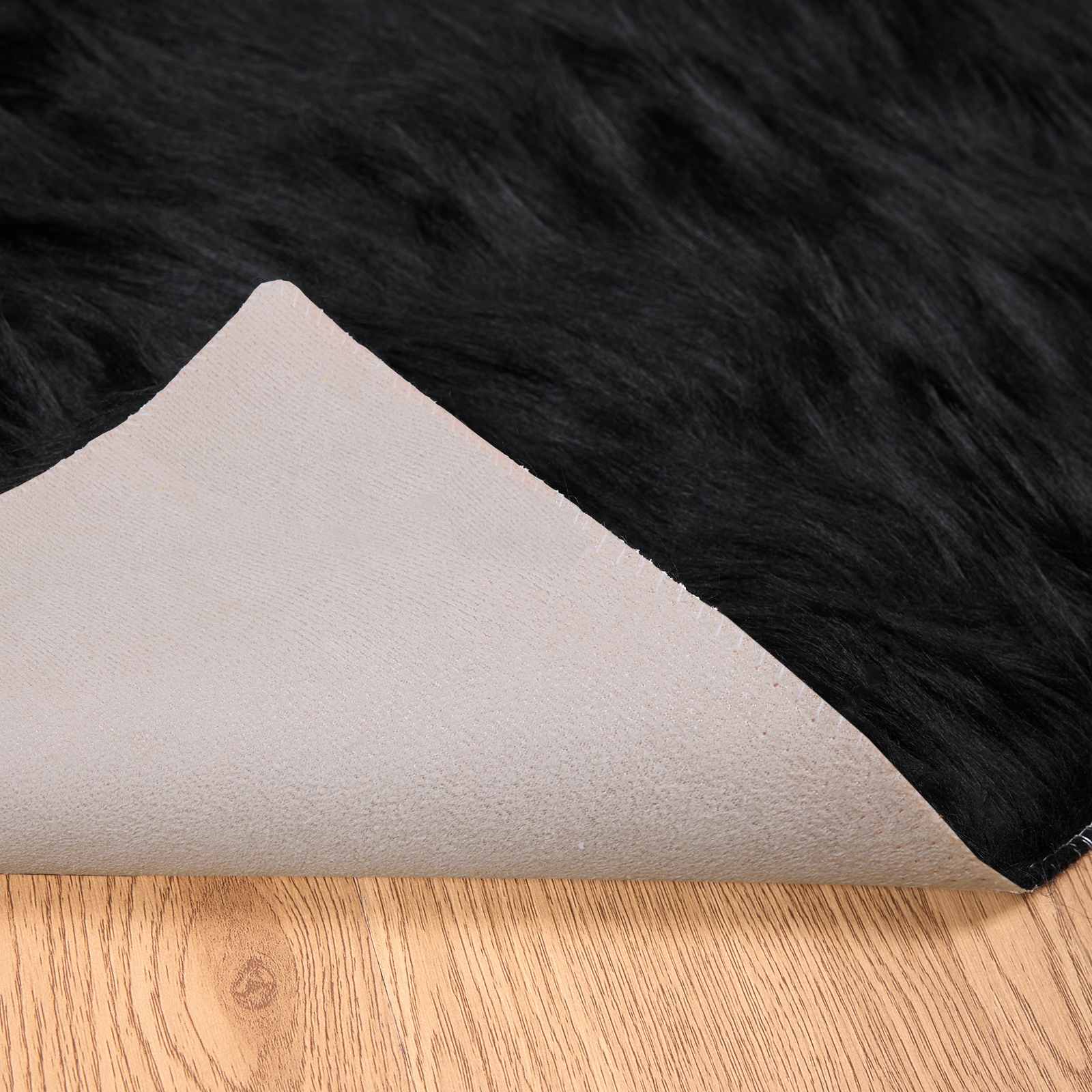 Tappeto in finta TAFALLA Nero 120 x 120 cm Poliestere